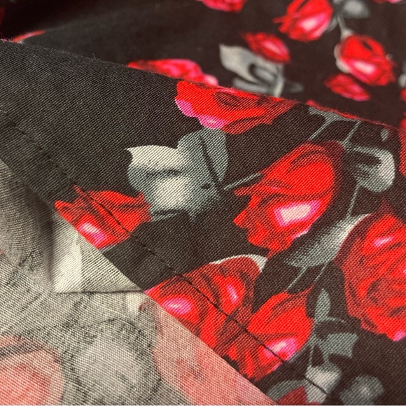 Red roses Rockabilly retro sleeveless swing dress - Picture 8 of 15